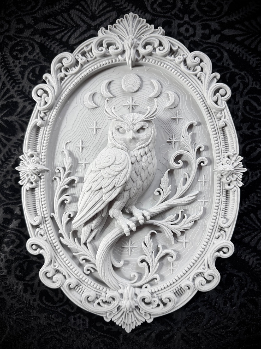 Owl - Victorian Frame Wall Plaque